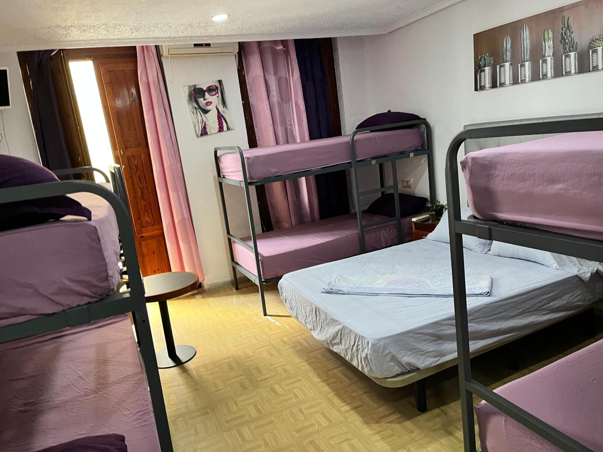 Hostal Mayor Аліканте Екстер'єр фото