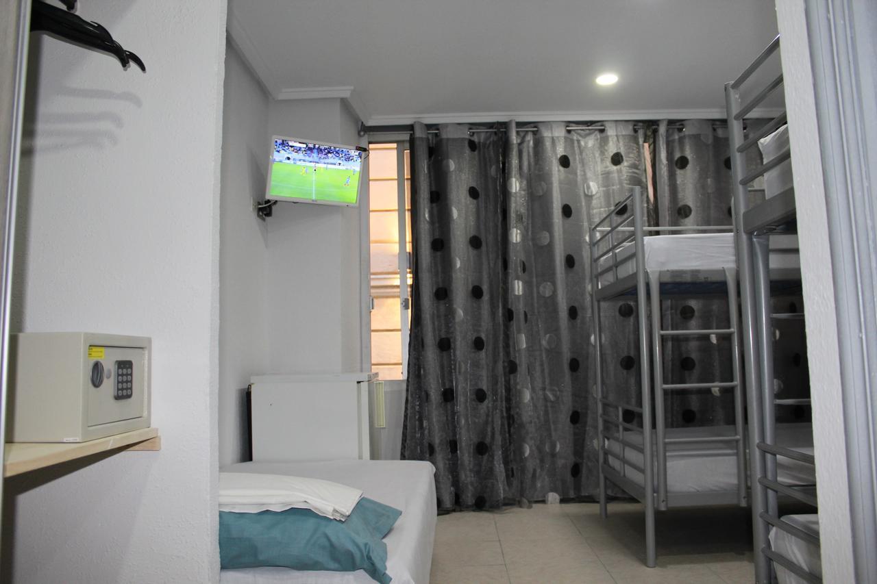 Hostal Mayor Аліканте Екстер'єр фото