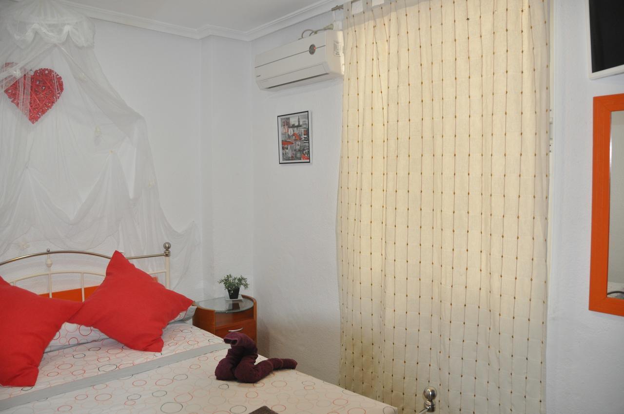Hostal Mayor Аліканте Екстер'єр фото