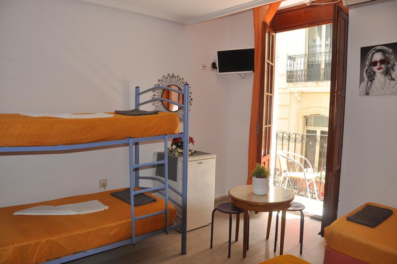 Hostal Mayor Аліканте Екстер'єр фото