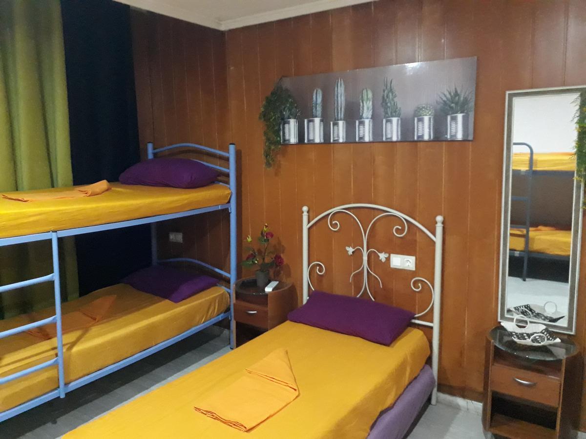Hostal Mayor Аліканте Екстер'єр фото